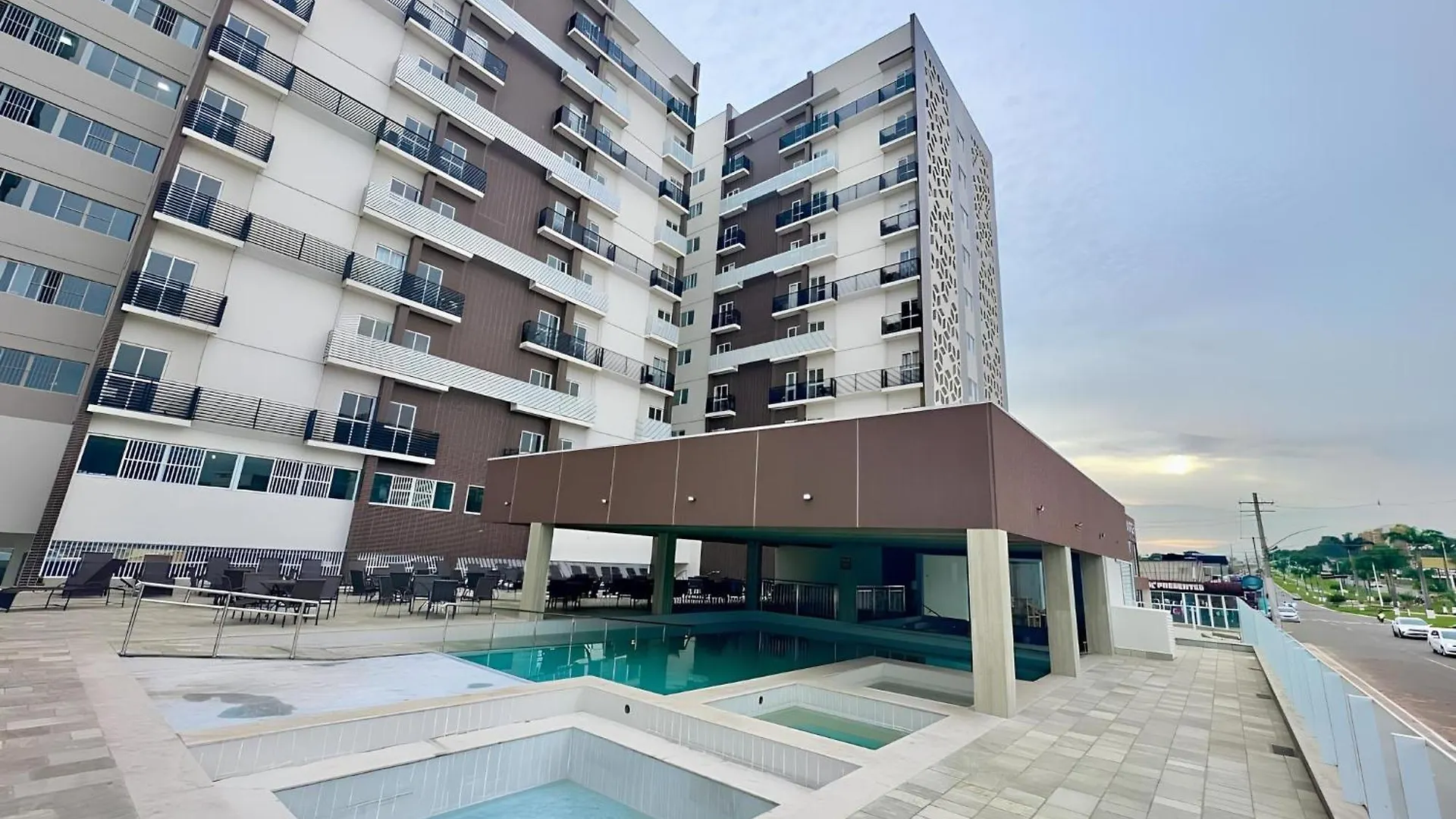 Spazzio Diroma - Acesso Gratuito Ao Acqua Park Caldas Novas 0*,
